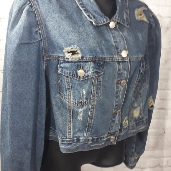 New blue jeans Jacket - Picture 2 of 4